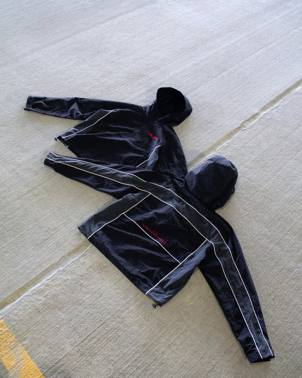 LA VENTURA "REFLECTIVE" TOP